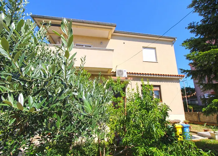 Ljiljana 2348 * Pula